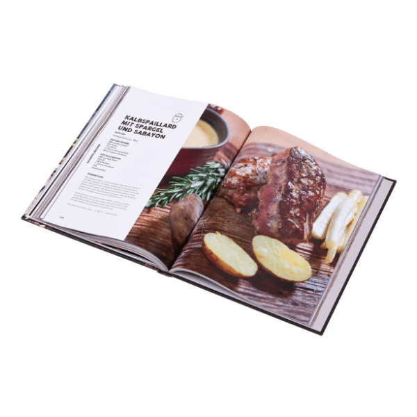 carte_monolith_deschisa