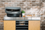 Masă mobilă pregătire pizza, Everdure by Heston Blumenthal
